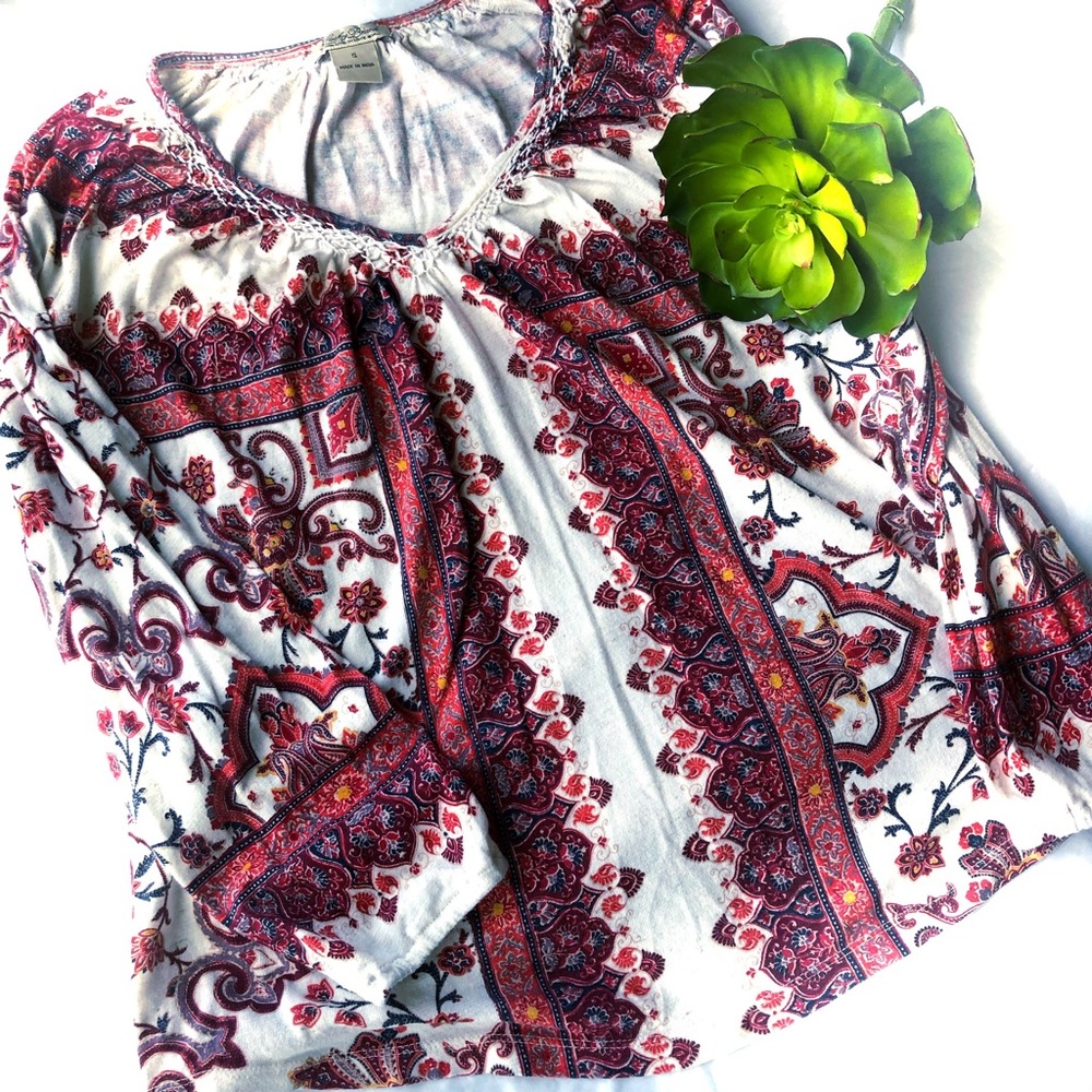 Lucky Brand Top Red Paisley Size Small